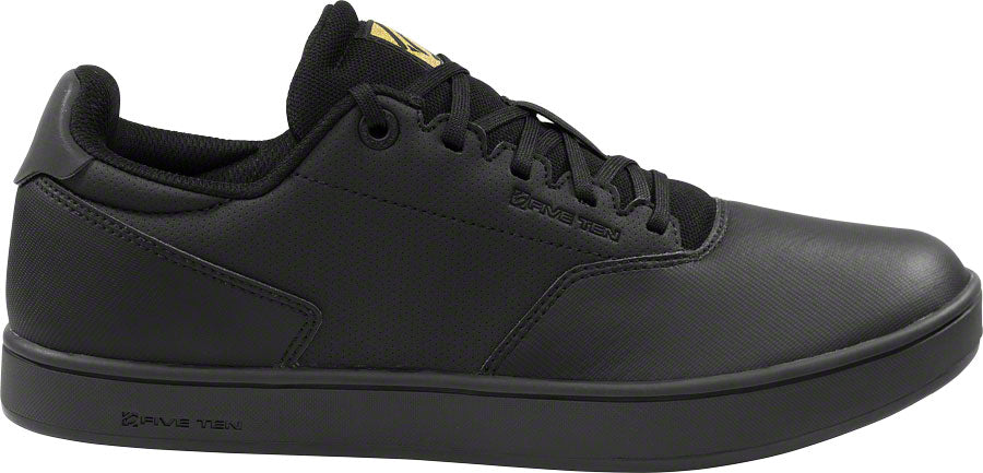 Five Ten District Men's Clipless Shoe: Black 7
