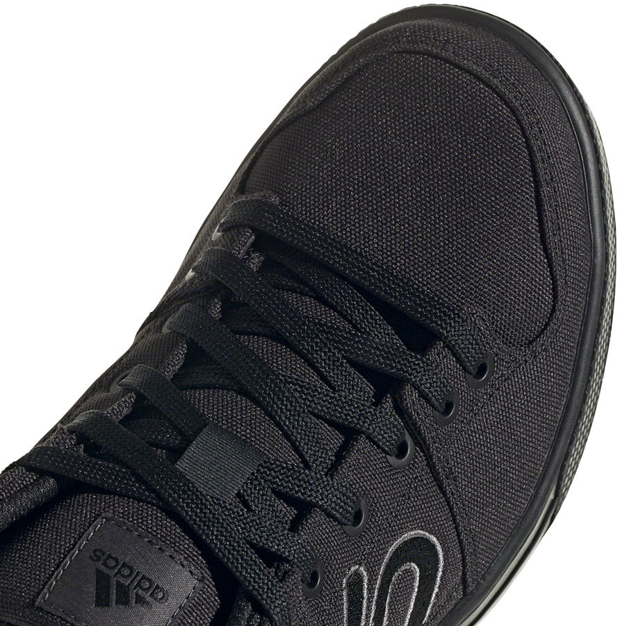 Five Ten Freerider Primeblue Flat Shoe  -  Men's, Core Black / DGH Solid Grey / Grey Five