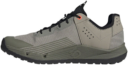 Five Ten Trailcross LT Flat Shoe - Men's, Feather Grey / Core Black / Signal Coral