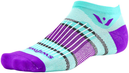 Swiftwick Aspire Stripe Zero Socks