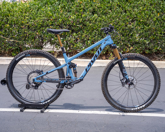 2021 Pivot Trail 429 V3 Pro XT Blue MD