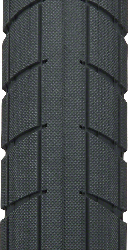 BSD Donnasqueak Tire