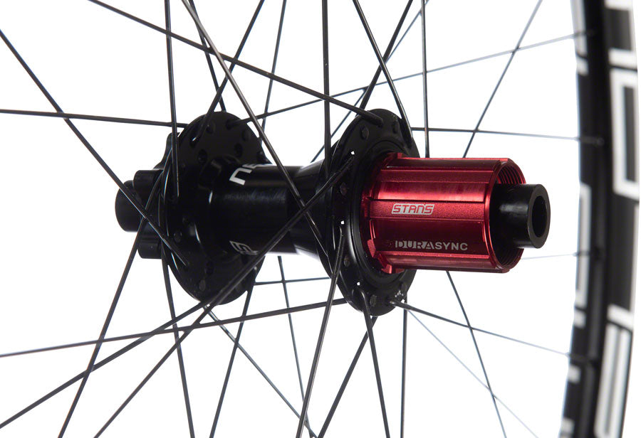 Stan's No Tubes Flow EX3 Rear Wheel