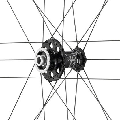 Campagnolo Campagnolo SHAMAL Carbon Disc Brake Front Wheel