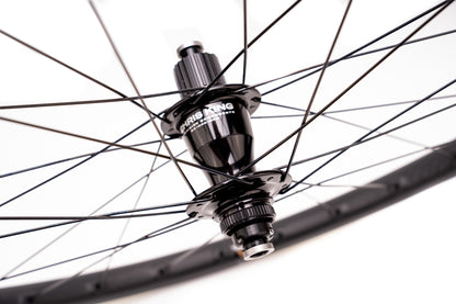 Santa Cruz Reserve 27 Chris King MS ISO Boost  29" Wheelset Blk