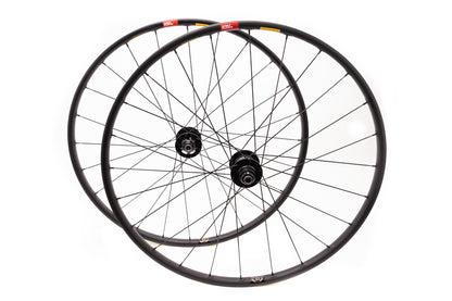 Santa Cruz Reserve 22,  Chris King HG R45D 700C Wheelset Blk