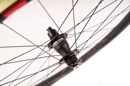 Santa Cruz Reserve 27,  Chris King XD ISO Boost  29" Wheelset Matte Blk