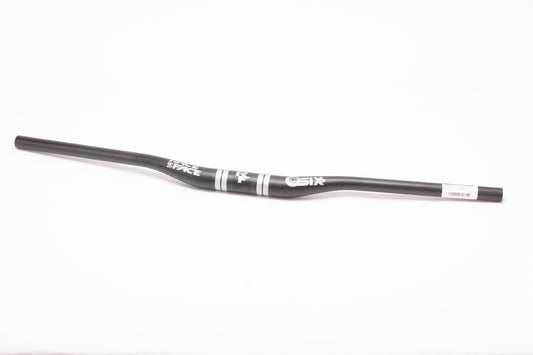 HANDLEBAR SIXC 35X820 20MM RISE SIL 877C