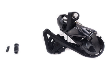 Shimano Ultegra RD-R8050 Di2 SS Short Cage Rear Derailleur w/opkg